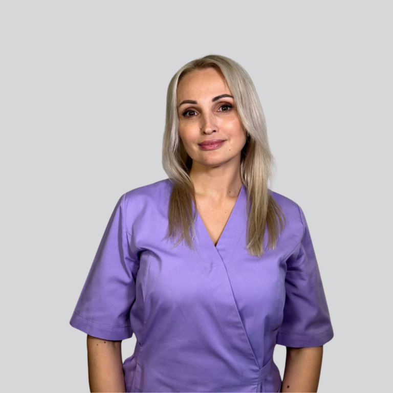 Наталя, Косметолог, спеціаліст з лазерної епіляції, апаратних методик